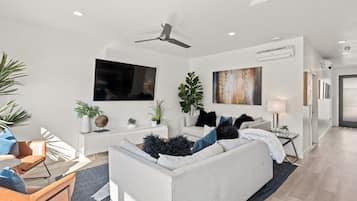 Townhome, 5 Bedrooms | Living area | Smart TV, streaming services