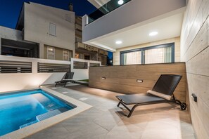 Sundeck - Villa Laverna (Novalja)