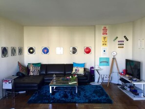 Smart TV, offices, computer monitors, printers