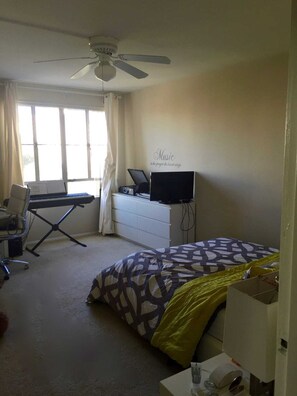 1 bedroom, desk, iron/ironing board, free WiFi