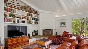 スマートテレビ、暖炉