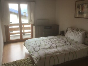 3 chambres, draps fournis