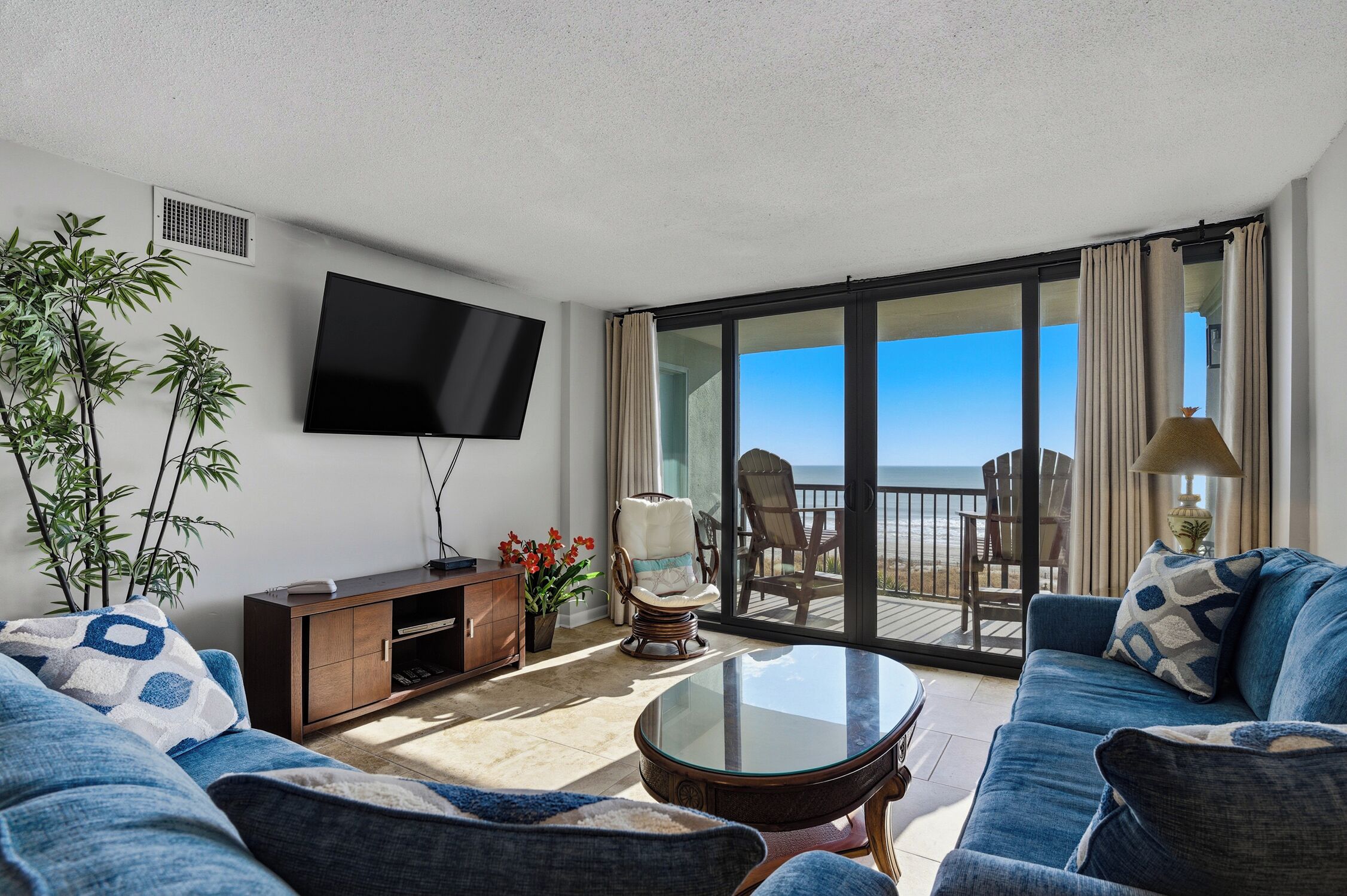 TV connectée, lecteur de DVD, chaîne hi-fi