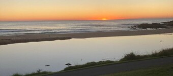 Beachside, Pet friendly, Paradise.