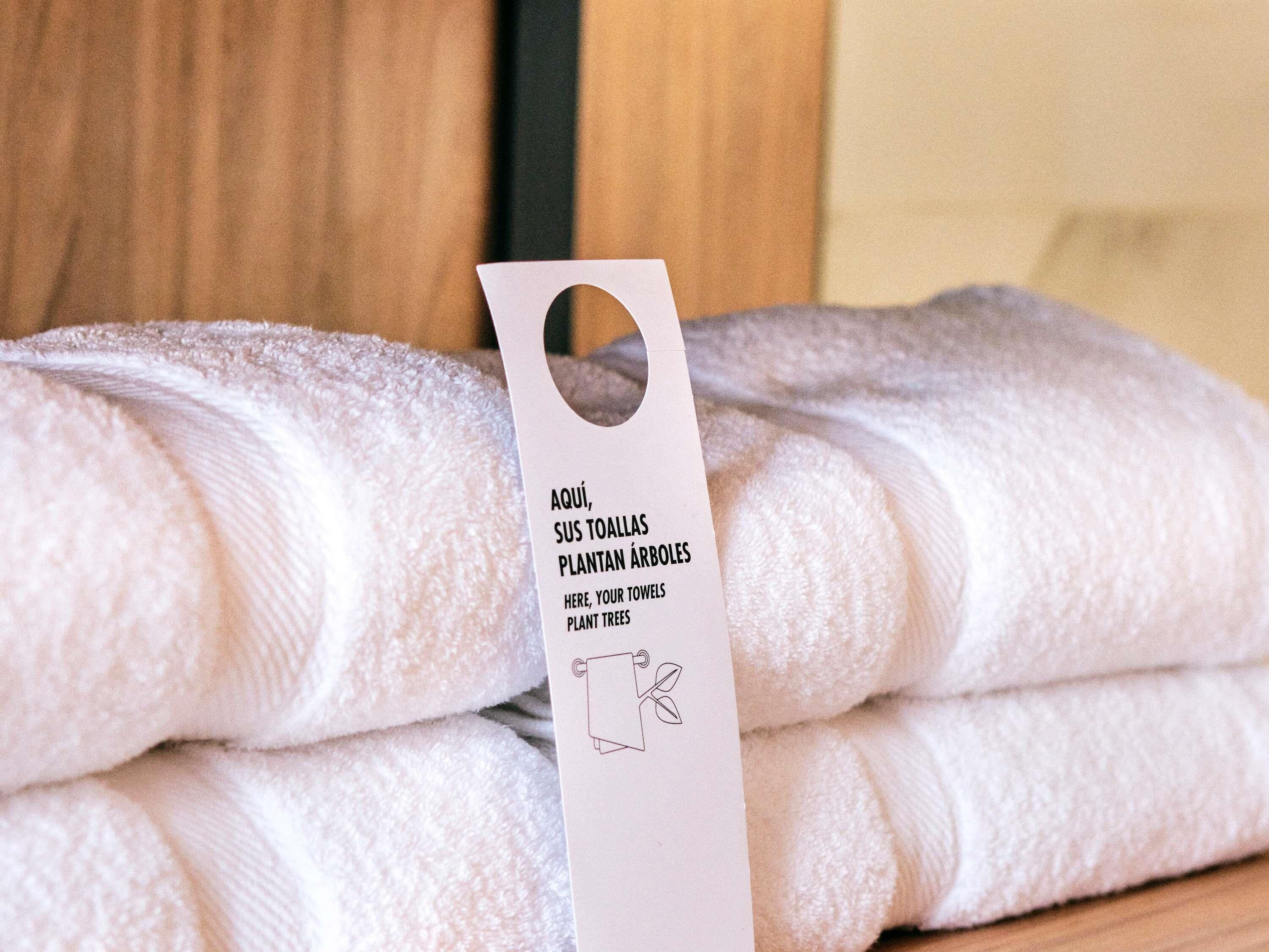 Hypo-allergenic bedding, minibar, in-room safe, desk