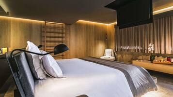 Suite, 1 King-Bett, Badewanne (Master) | Minibar, schallisolierte Zimmer, kostenloses WLAN, Bettwäsche