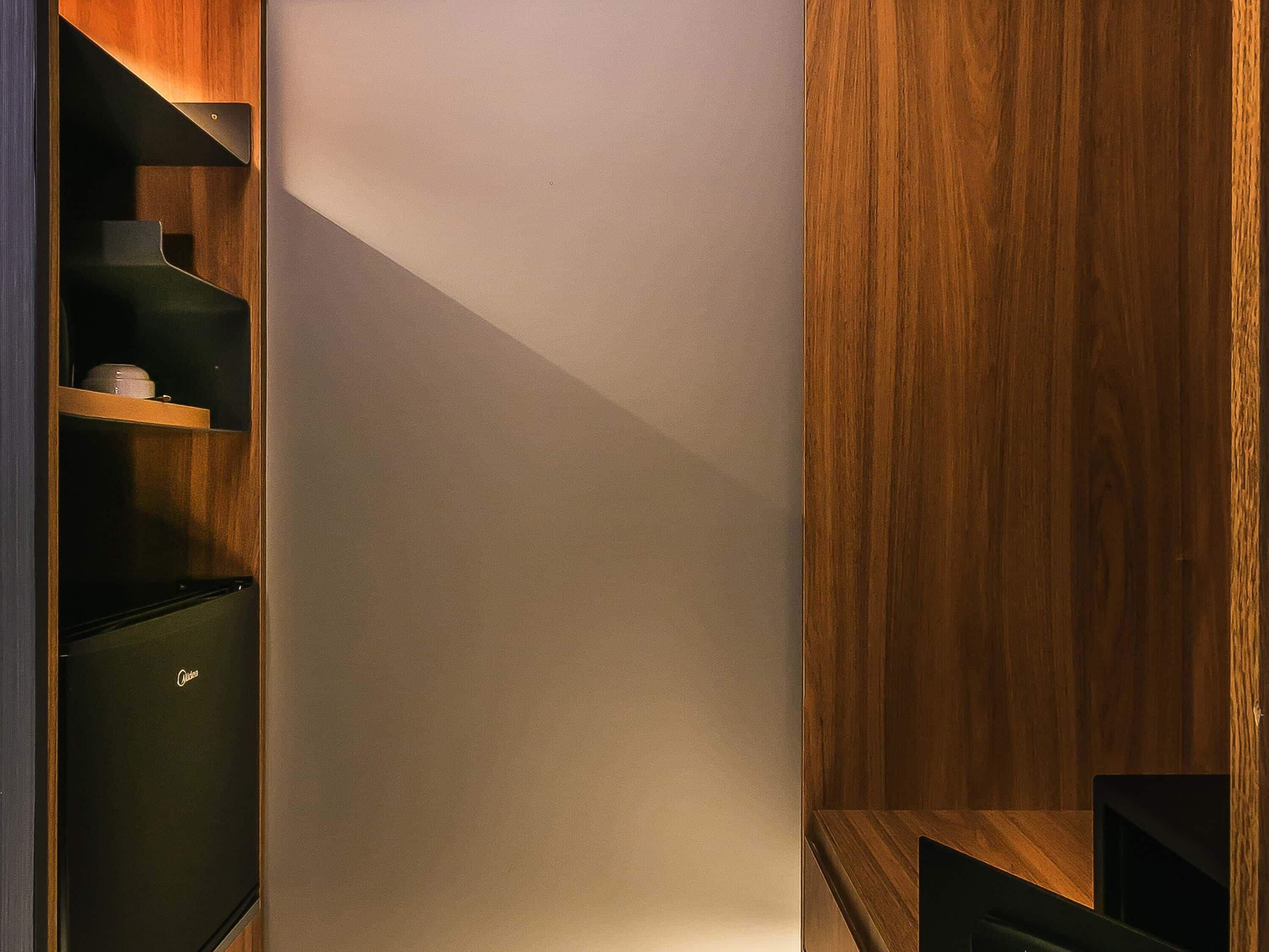 standard room, 2 single beds | minibar, soundproofing, free wifi, bed sheets