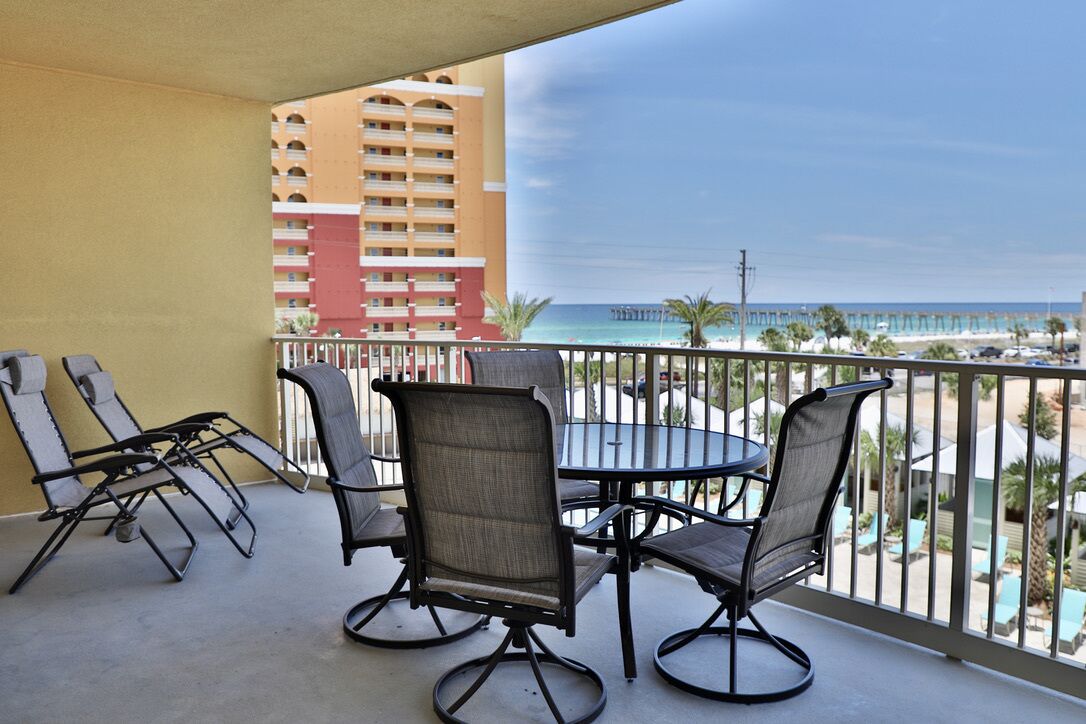 3rd Floor @ Calypso in BRAND NEW TOWER 3!