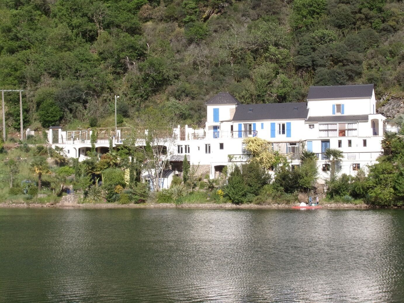 Calme et Repos au Bord du Tarn Pour 2 Personnes