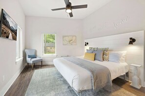 4 Schlafzimmer, Bügeleisen/Bügelbrett, WLAN, Bettwäsche