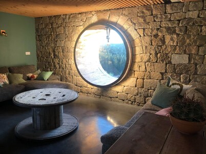 Gite Neuf 14 couchages top tendance en pleine nature en Haute Loire
