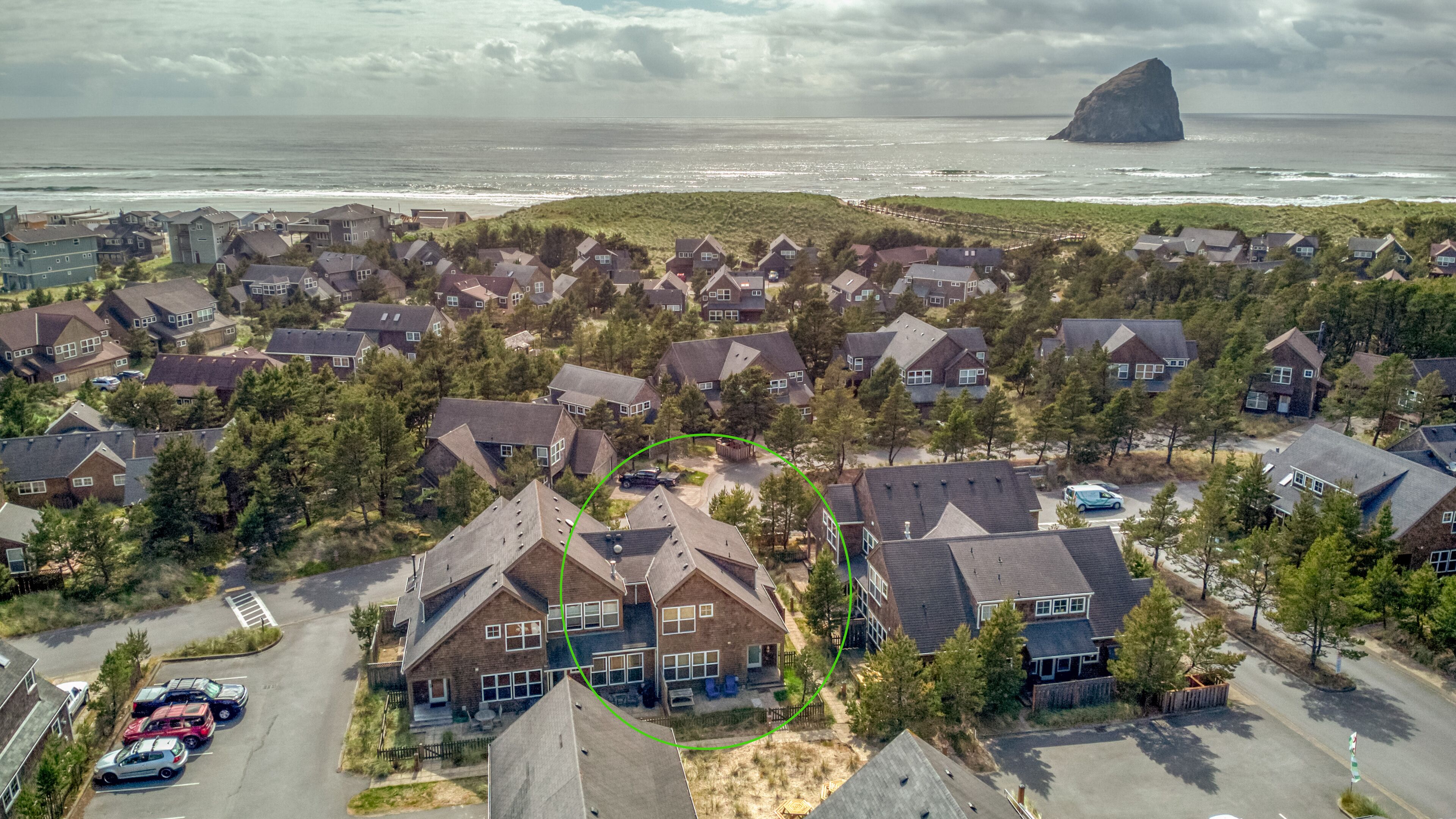 Beautiful Family Home Near the Beach and Pelican Pub! Seas The Day Pacific City