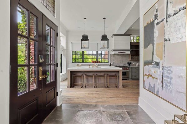 Luokittelematon kuva, 1 kautta 70, painike