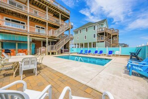 Outdoor pool, a heated pool, sun loungers - Premier Oceanfront Dog Friendly w/ Pool, Elevator, Hot Tub, EV Charger, Game Rm (Hatteras)