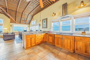 Full-size fridge, microwave, oven, stovetop - Premier Oceanfront Dog Friendly w/ Pool, Elevator, Hot Tub, EV Charger, Game Rm (Hatteras)