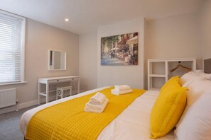 2 bedrooms, iron/ironing board
