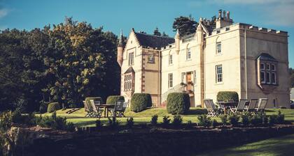 Plum Guide - Assynt House