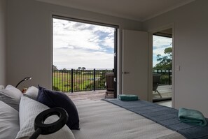 4 bedrooms, iron/ironing board, travel crib, free WiFi