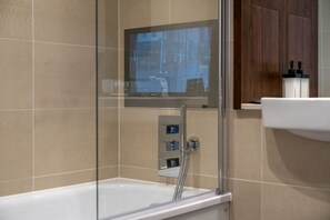 Hair dryer - 🌟 PREMIUM 2Bed in Canary Wharf with VIEWS! 🌟 (Greater London)