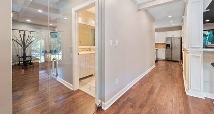 Cozy 2b/2b Spa 2 Steam Saunas Home Theater Gym