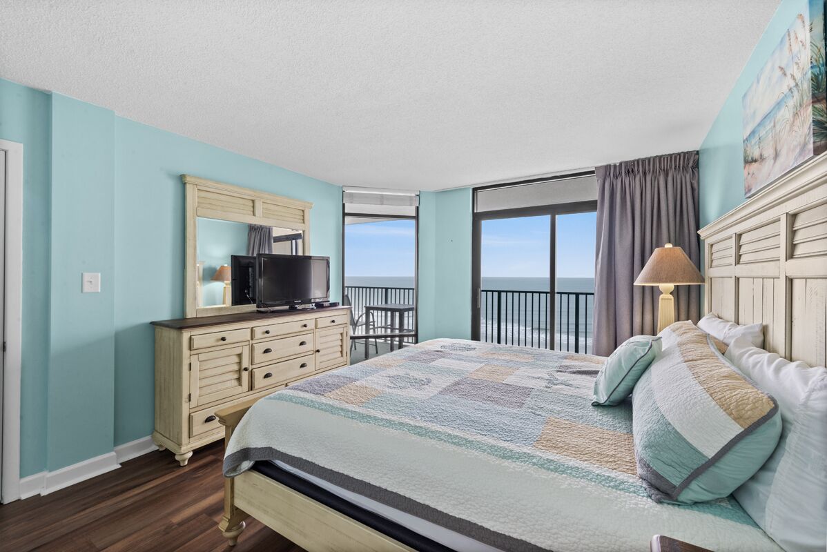Verandas 705 - Ocean Front 3 Bedroom Condo in Ocean Drive
