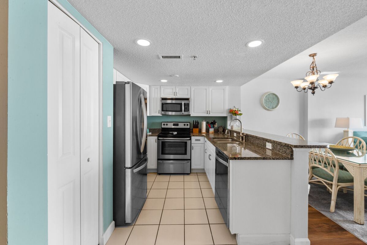 Verandas 705 - Ocean Front 3 Bedroom Condo in Ocean Drive