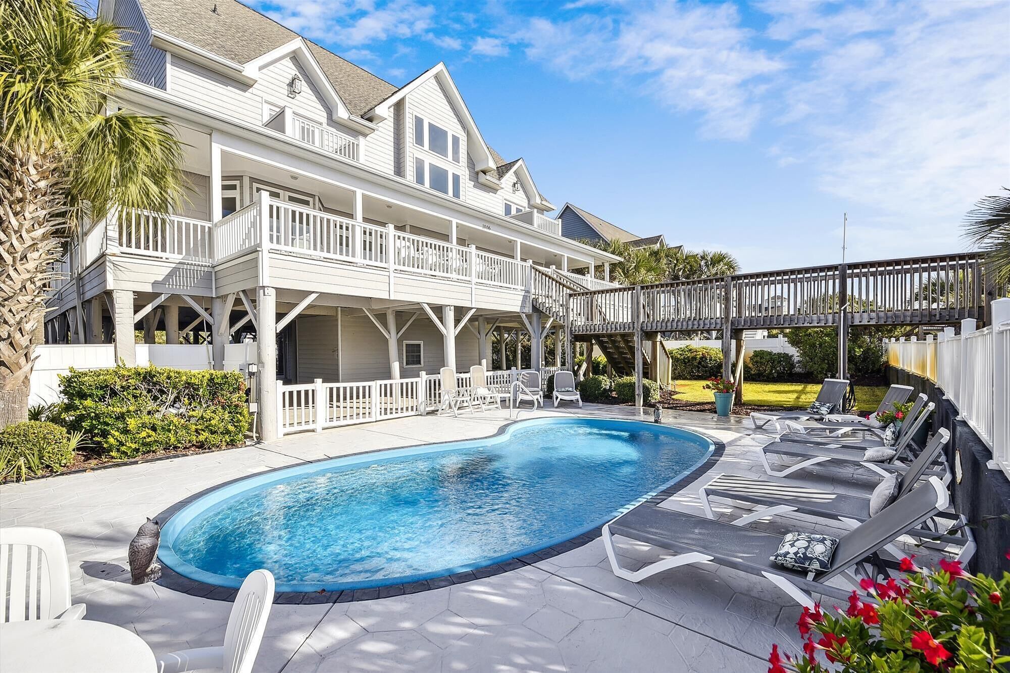 Acoustic Sands - Ocean Front Luxury with Private Pool - 6 Bedrooms/5.5 Bathrooms