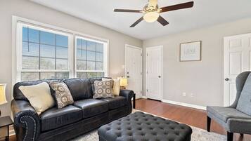 Televisio, työhuone