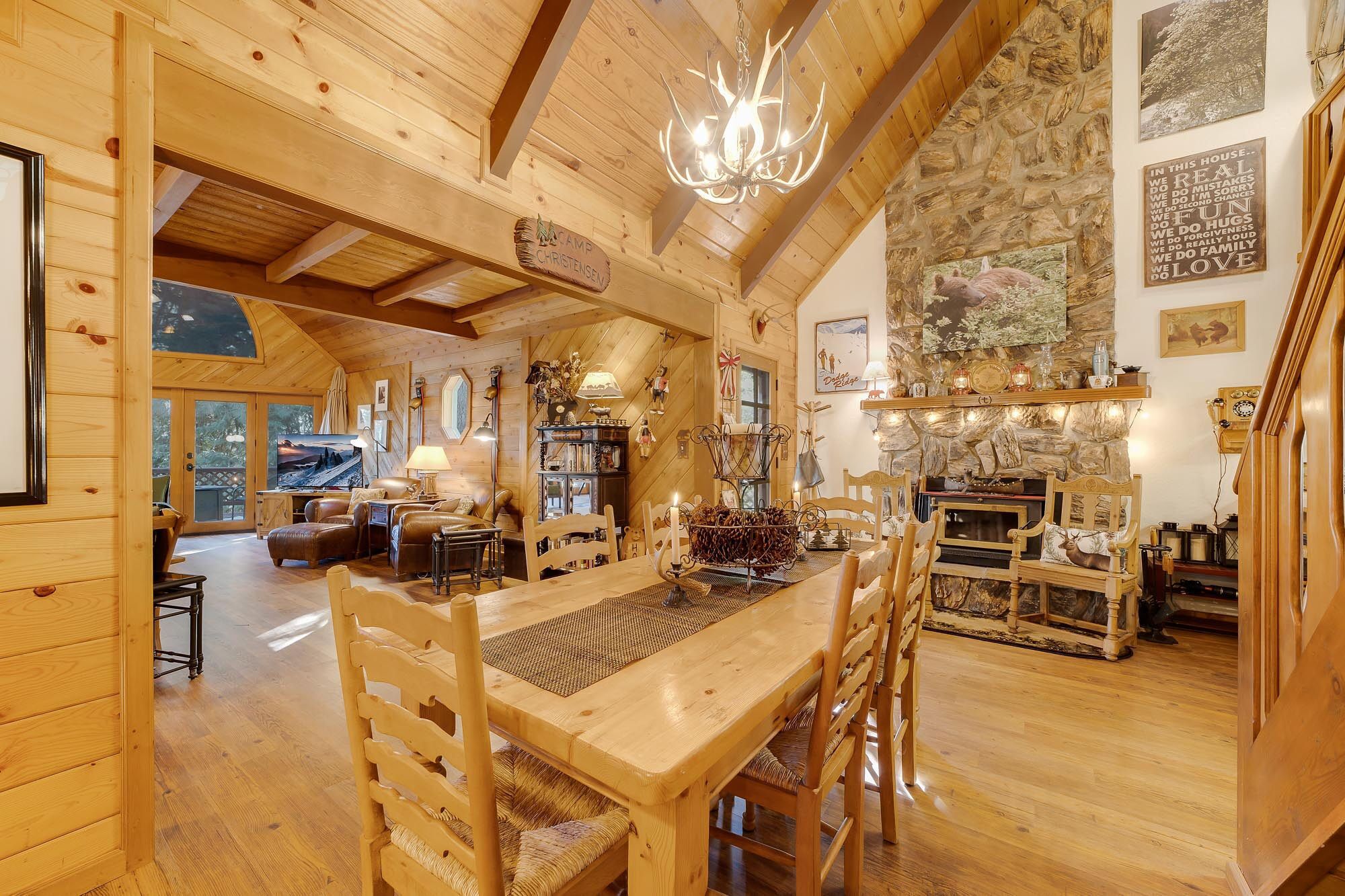 Gorgeous Chalet in 400 acre gated park. Near Twain Harte, Pinecrest&Dodge Ridge