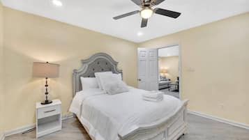 2 habitaciones, tabla de planchar con plancha, wifi y ropa de cama
