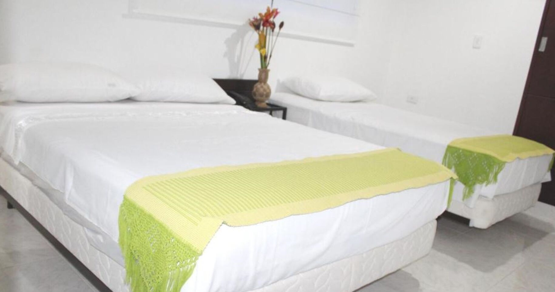 HOTEL CASA PABLO, ECOLOGICAL AND 100% HUILENSE