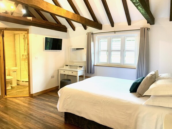 Cottage | 3 bedrooms, free WiFi, bed sheets
