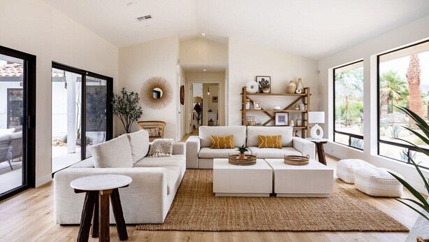 Living area - Plum Guide - Sandflower (Palm Desert)