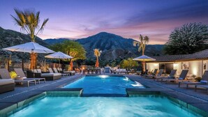 Pool - Plum Guide - Sandflower (Palm Desert)