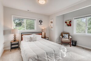 4 dormitorios, tabla de planchar con plancha, wifi gratis y ropa de cama