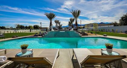 Plum Guide - Cacti Palms