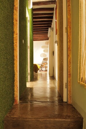 Interior - Villa on the seafront with pool_Ecological farm (san juan de la rambla)