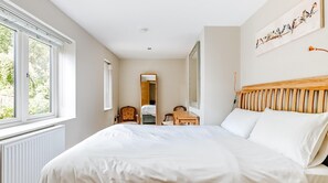 1 bedroom, iron/ironing board