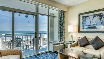 Televisio, videopelejä, DVD-soitin, pöytätennispöytä