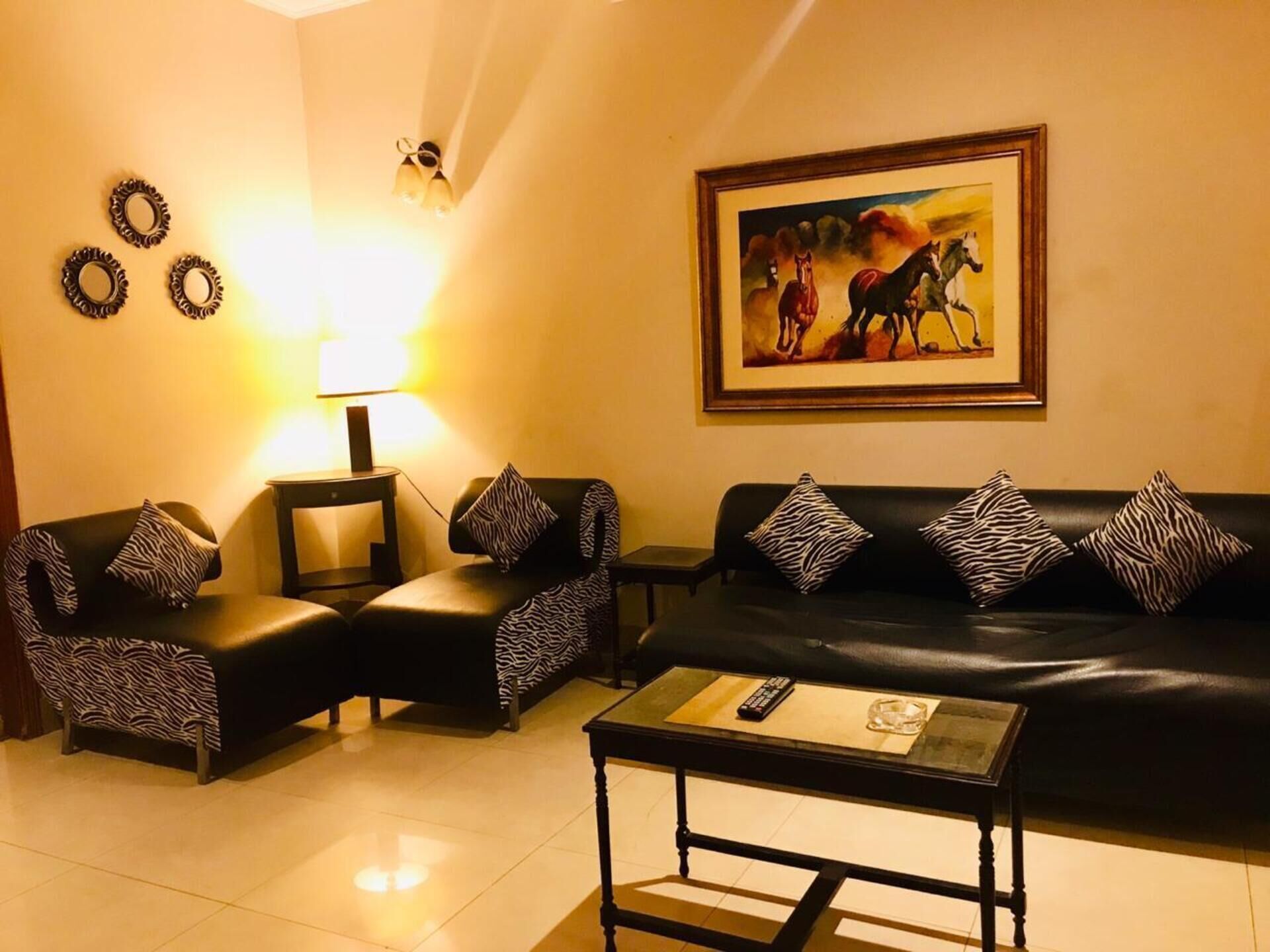 Apartment | Living room | 30-inch TV with digital channels