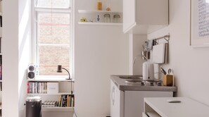 Dishwasher - Plum Guide - The Grand Piano (Copenhagen)