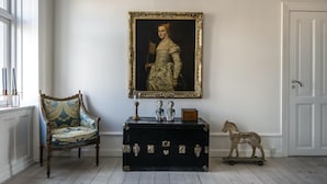 Interior - Plum Guide - Still Life (Copenhagen)