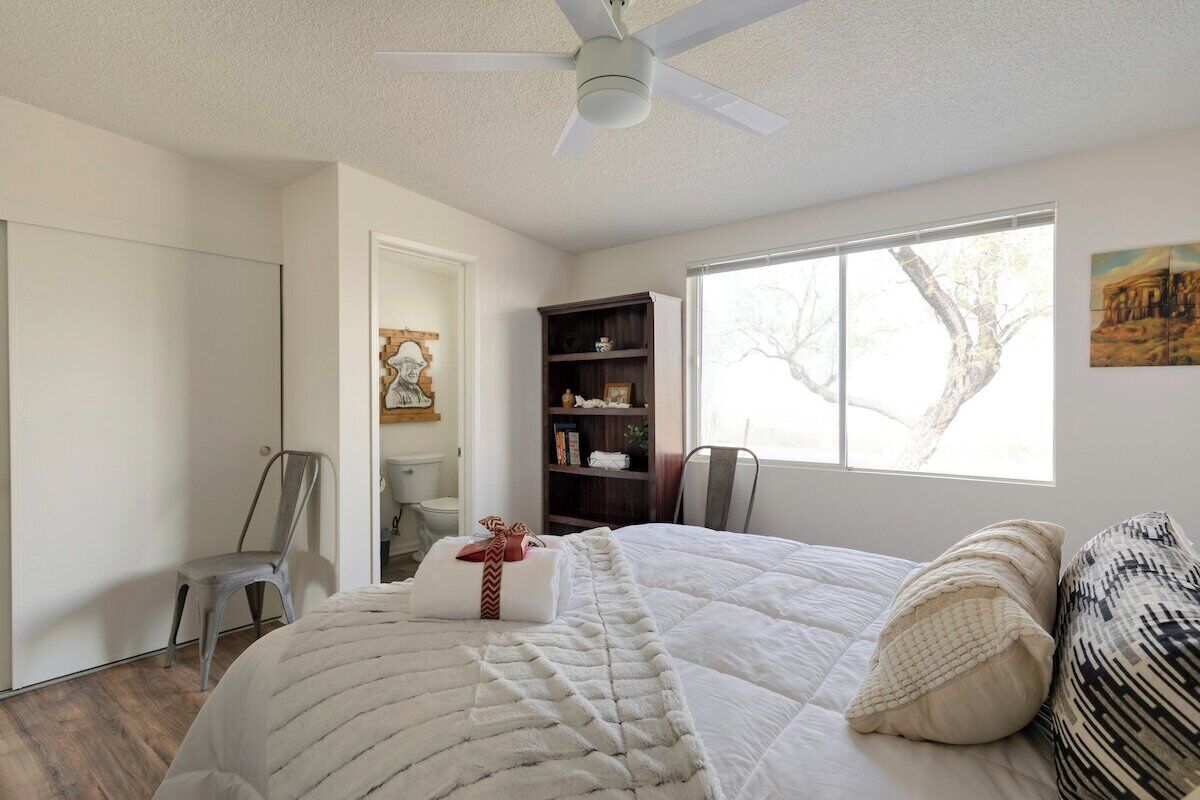 3 bedrooms, iron/ironing board