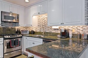 Microwave, dishwasher