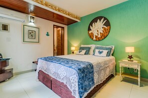 Ferienhaus | 3 Schlafzimmer, individuell dekoriert, Bügeleisen/Bügelbrett