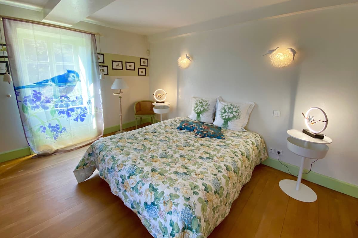 Romantic Suite, Ensuite, Park View