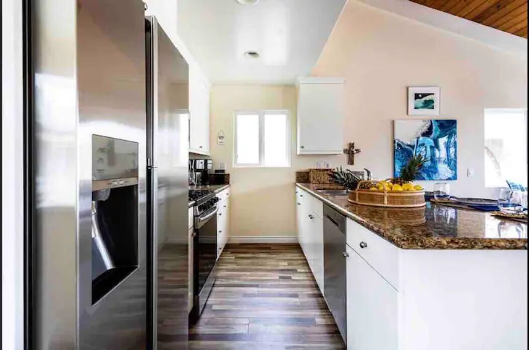 Islandview Beach House, Hollywood Beach, Oxnard CA