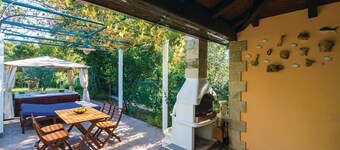 Stylish Bungalow for Three