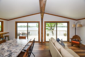 Smart TV, fireplace, video games