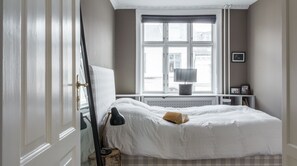 1 bedroom, iron/ironing board - Plum Guide - Ballet Shoes (Copenhagen)